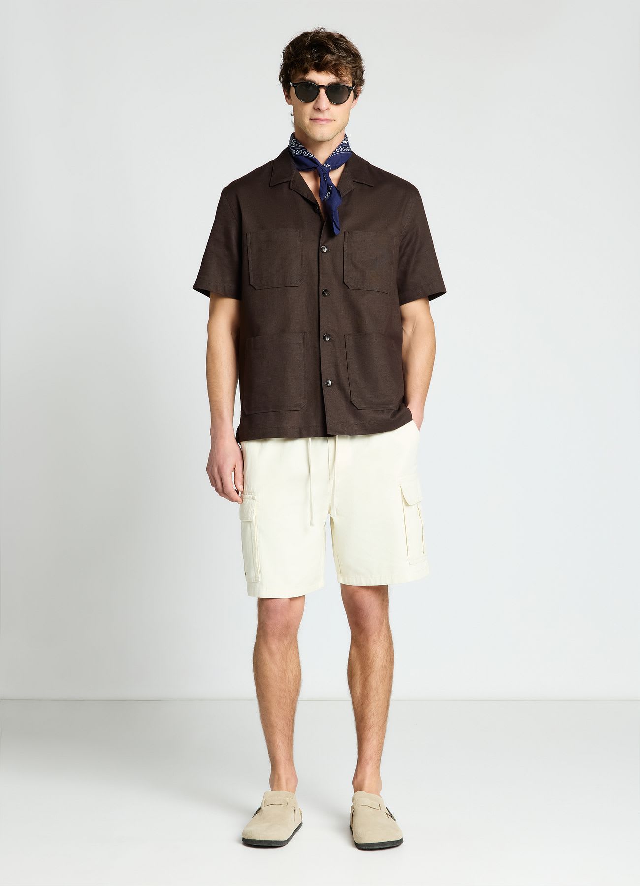 Pantaloncini jogger con tasche cargo