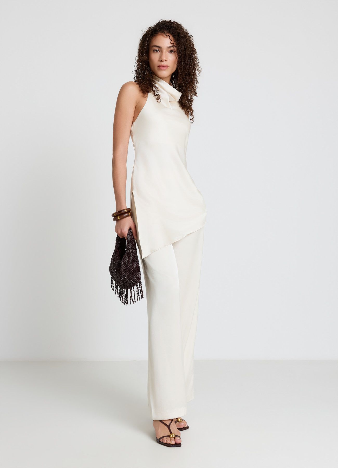Top halterneck asimmetrico collo sciallato