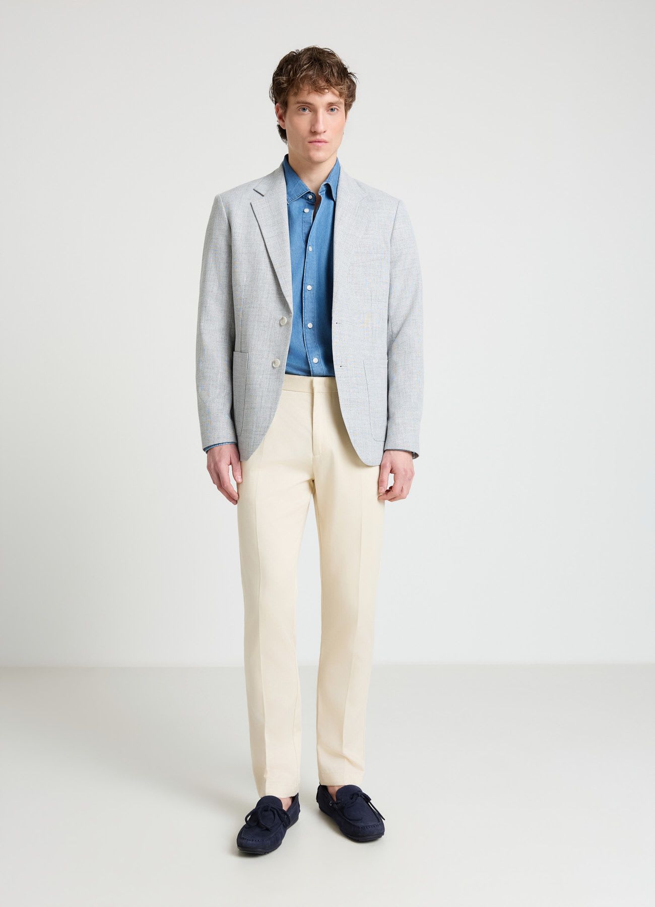 Giacca monopetto con revers classici