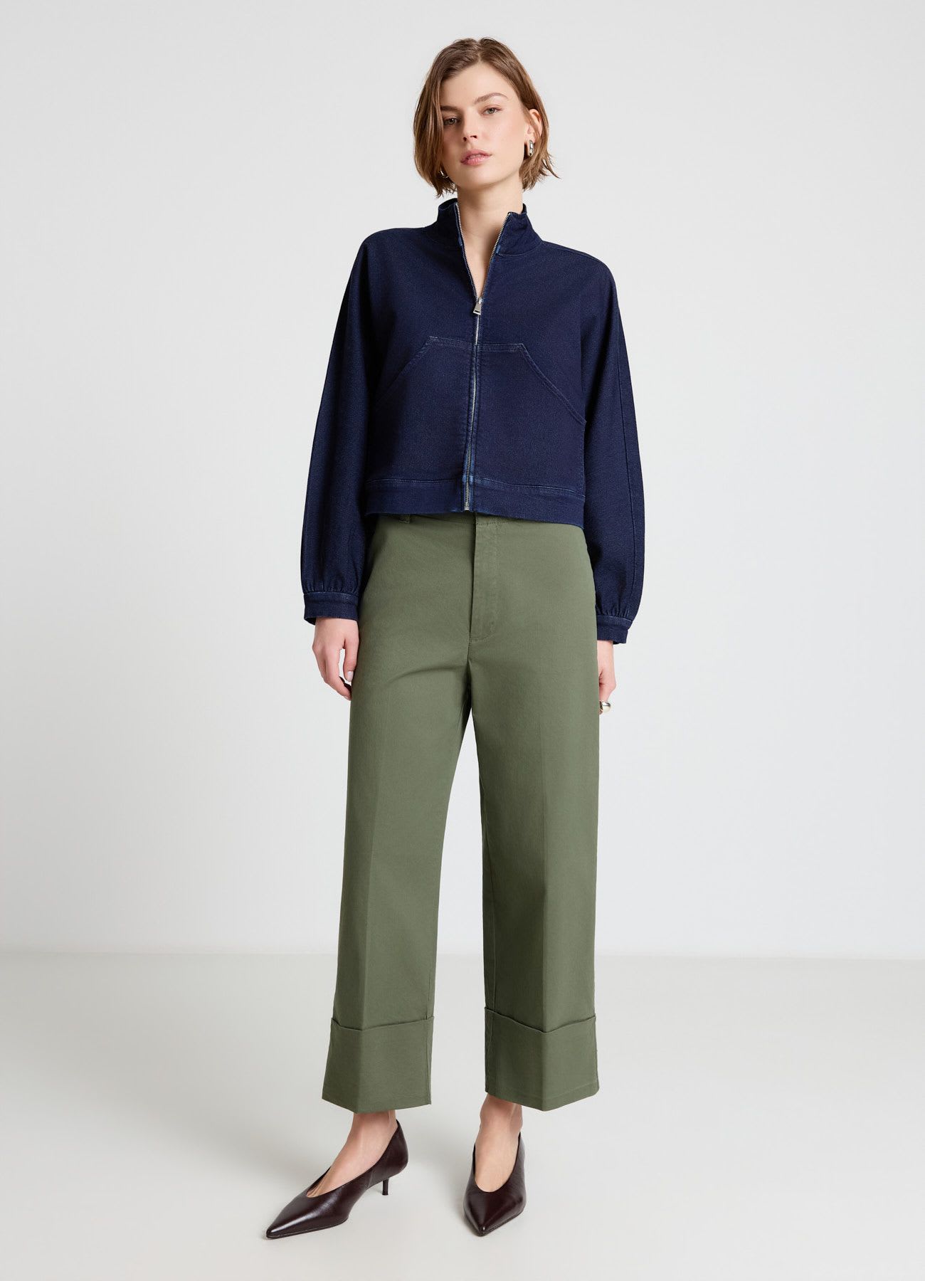 Felpa con zip effetto denim
