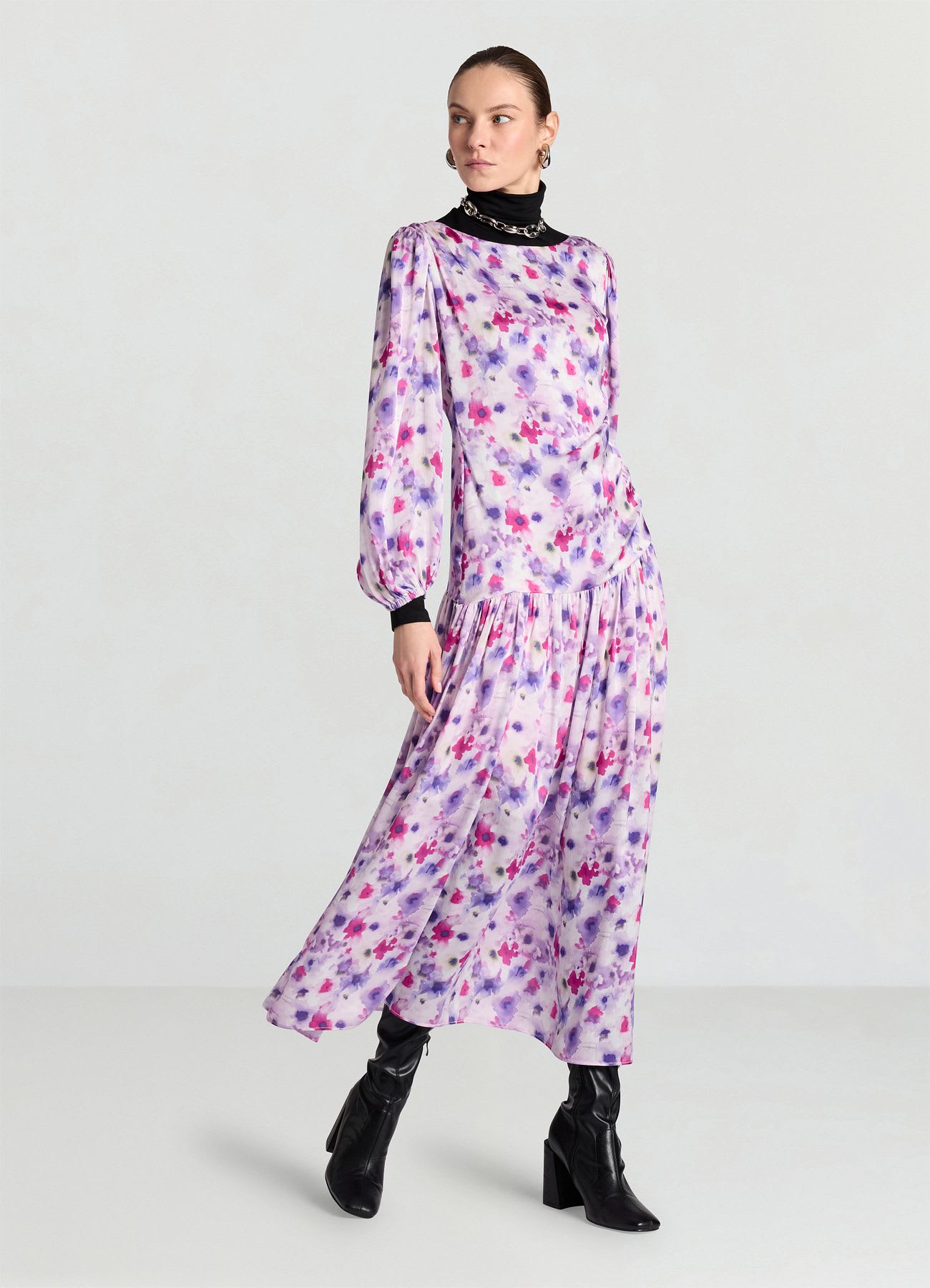 Abito arabia similsatin con stampa fiori