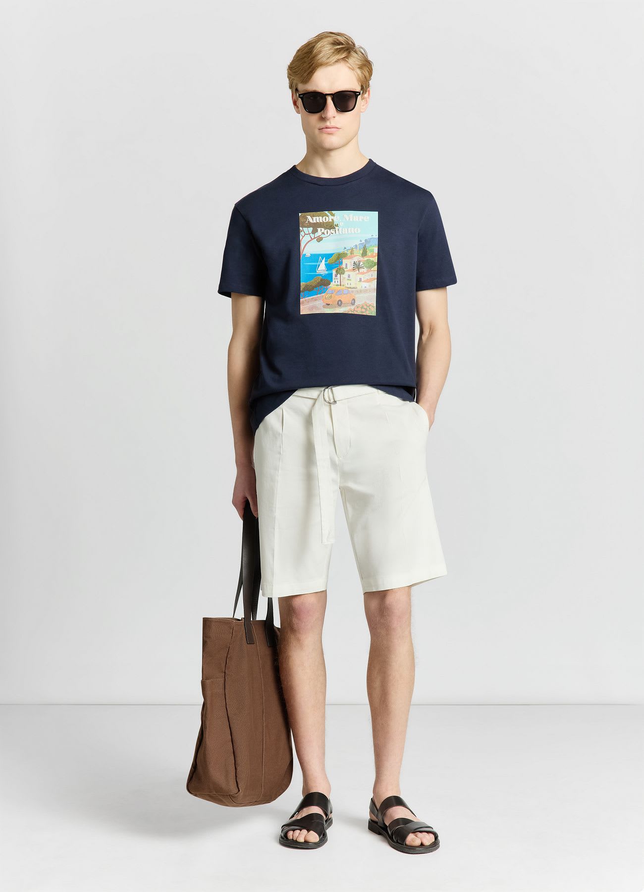 Pantaloncini bermuda con cintura