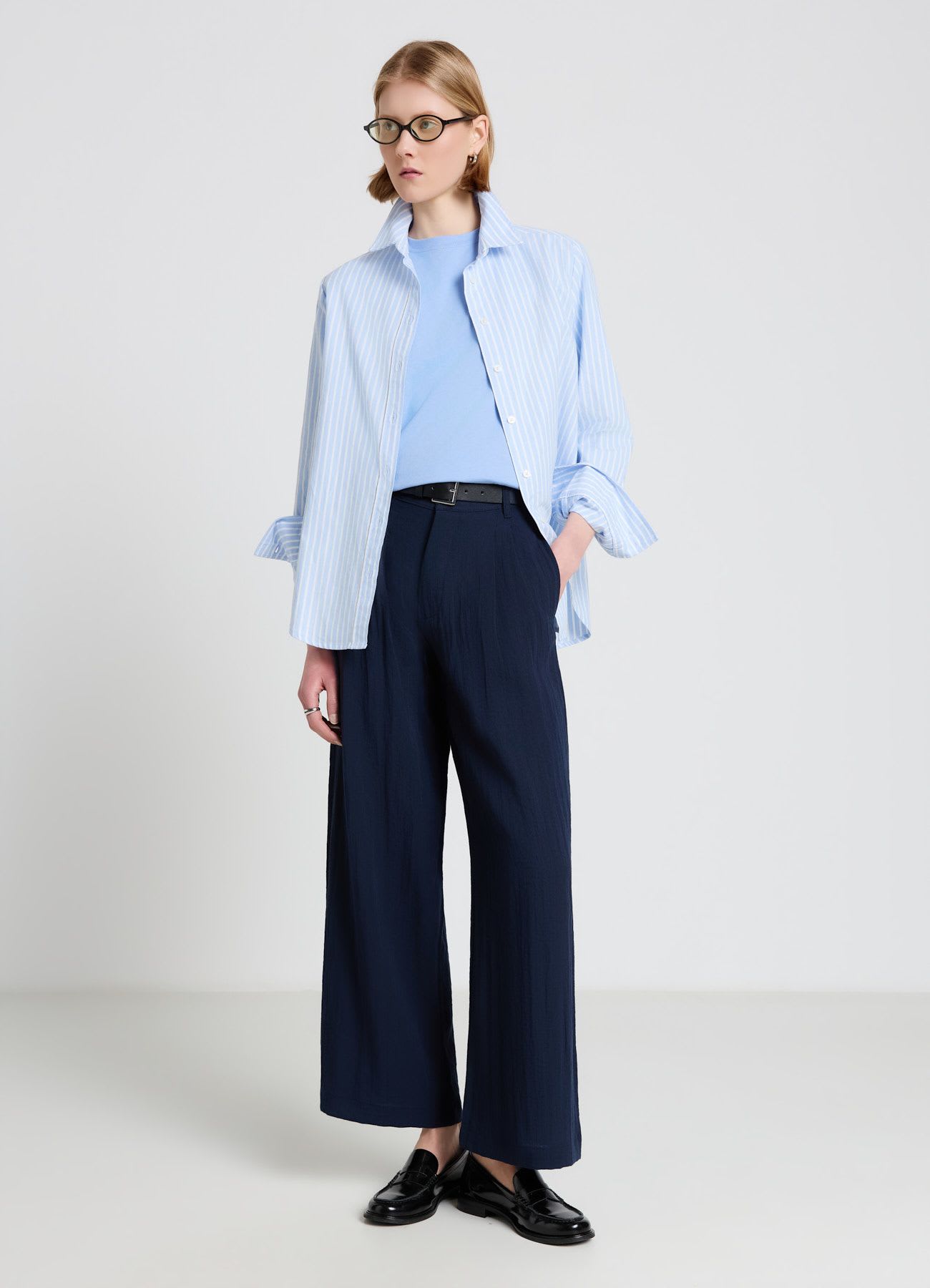 Pantaloni palazzo con doppie pinces