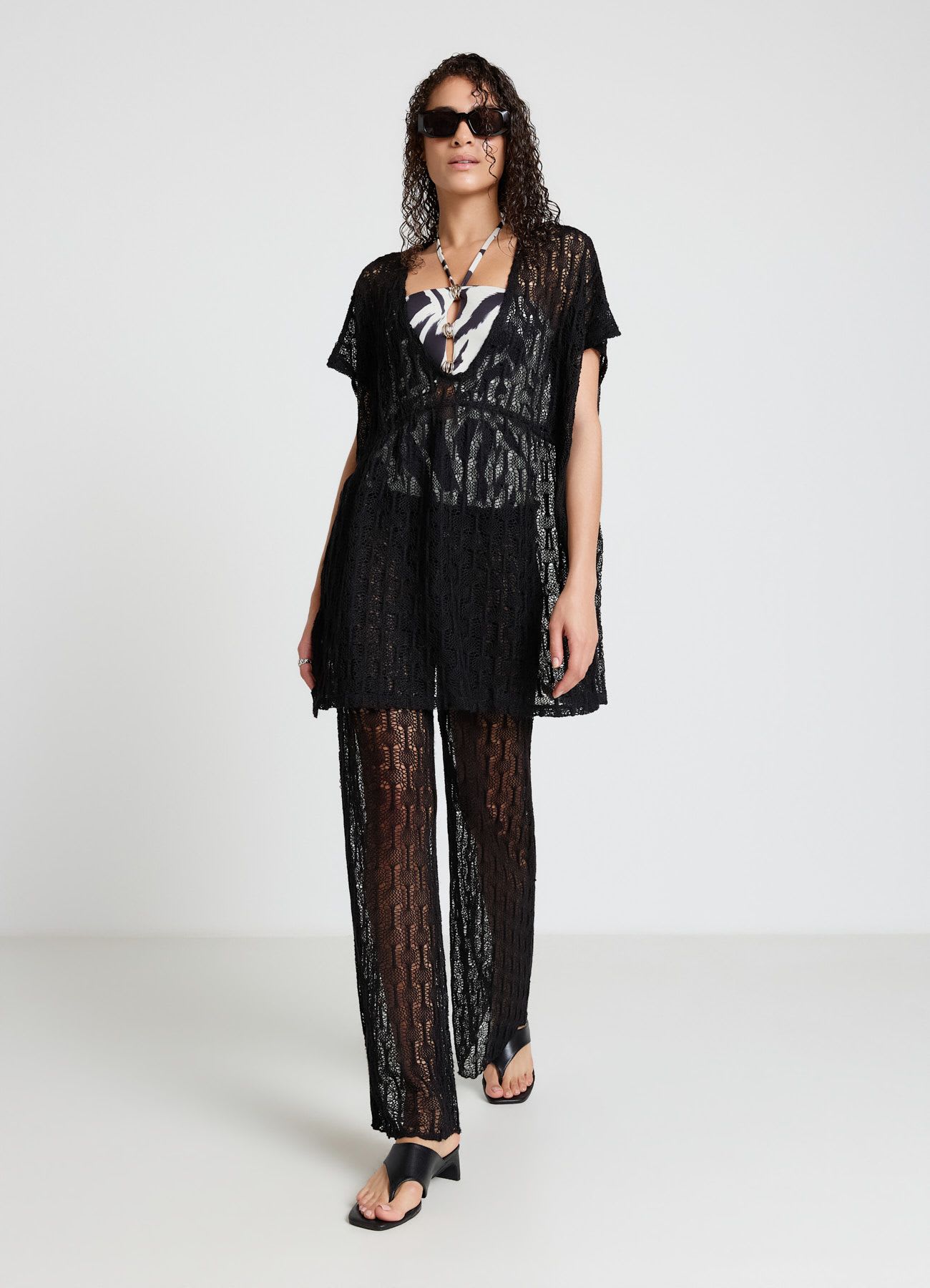 Pantaloni in pizzo con coulisse