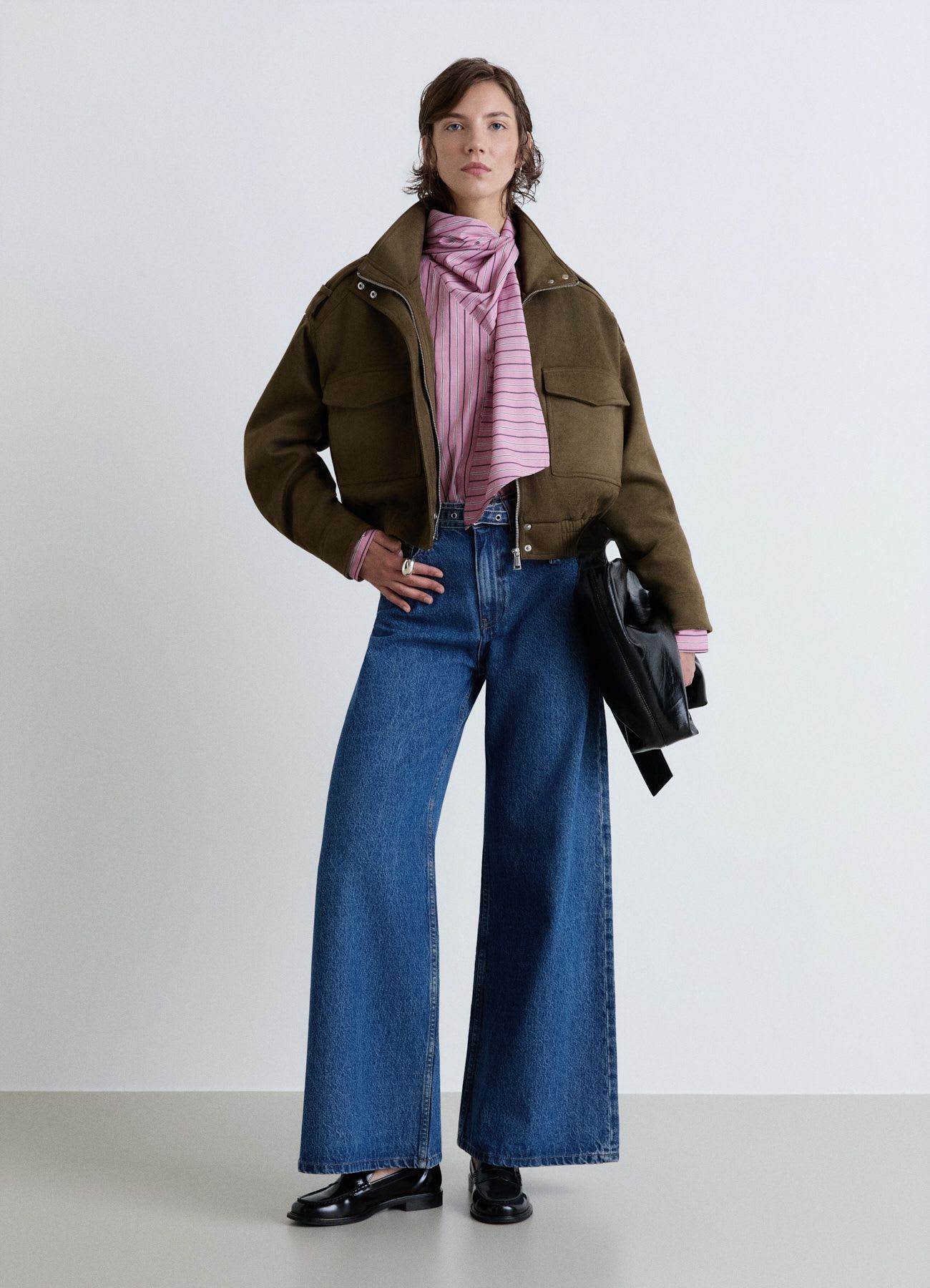 Jeans wide leg con cintura