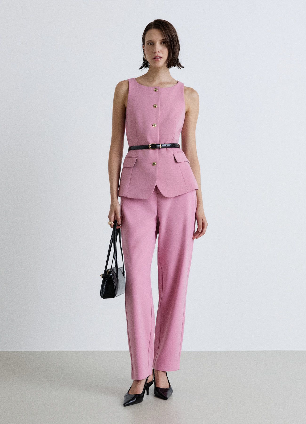 Gilet girocollo con cintura