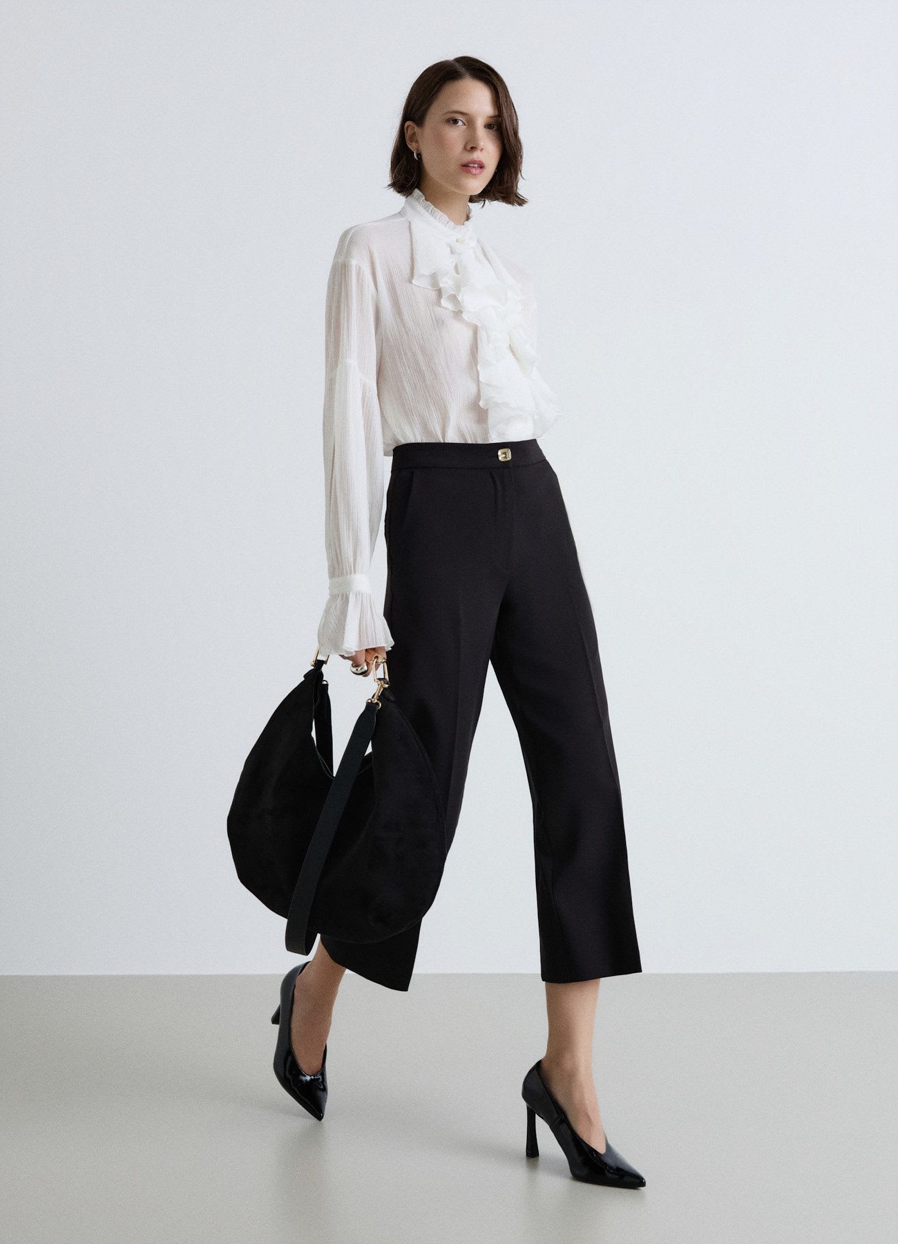 Pantaloni culotte a gamba ampia