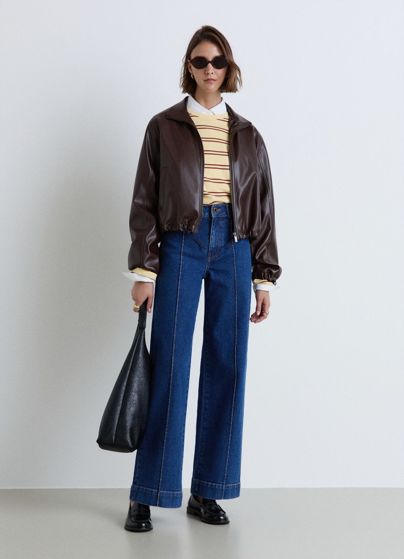 Jeans wide leg con pieghe