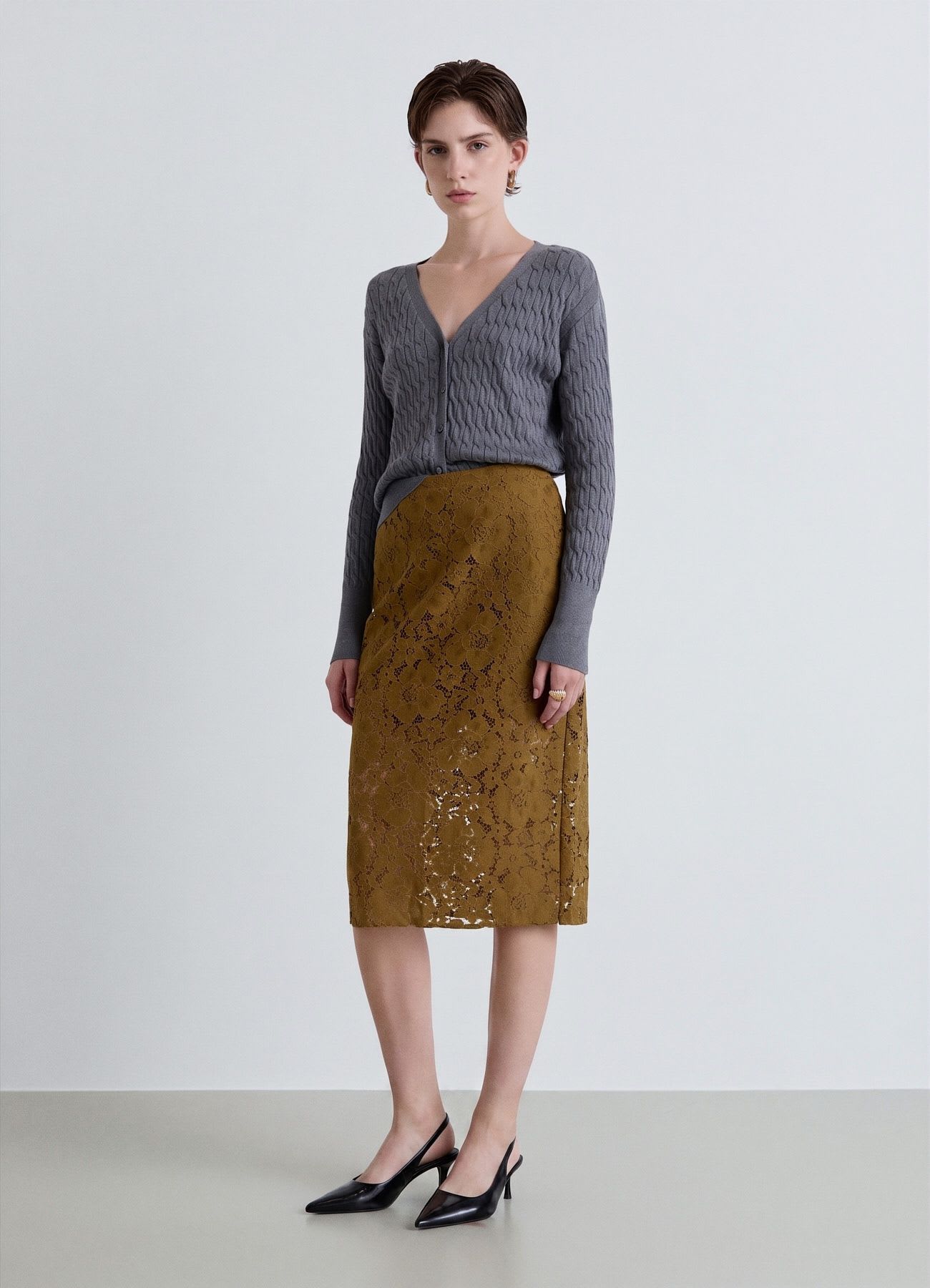 Cardigan in maglia a trecce