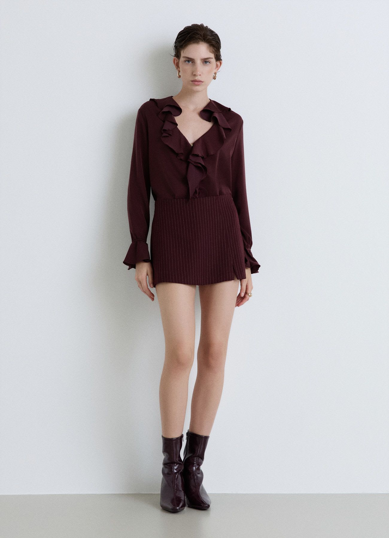 Gonna-pantalone gessati con spacco