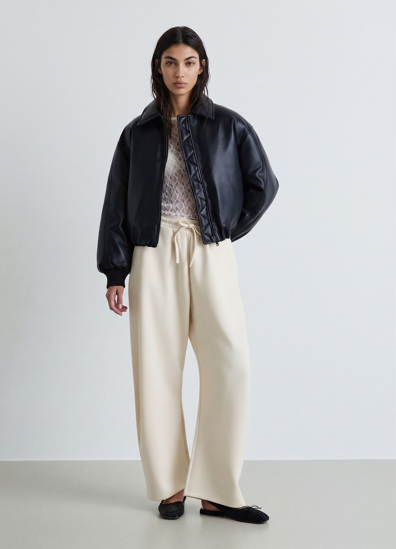 Bomber effetto pelle con colletto classico