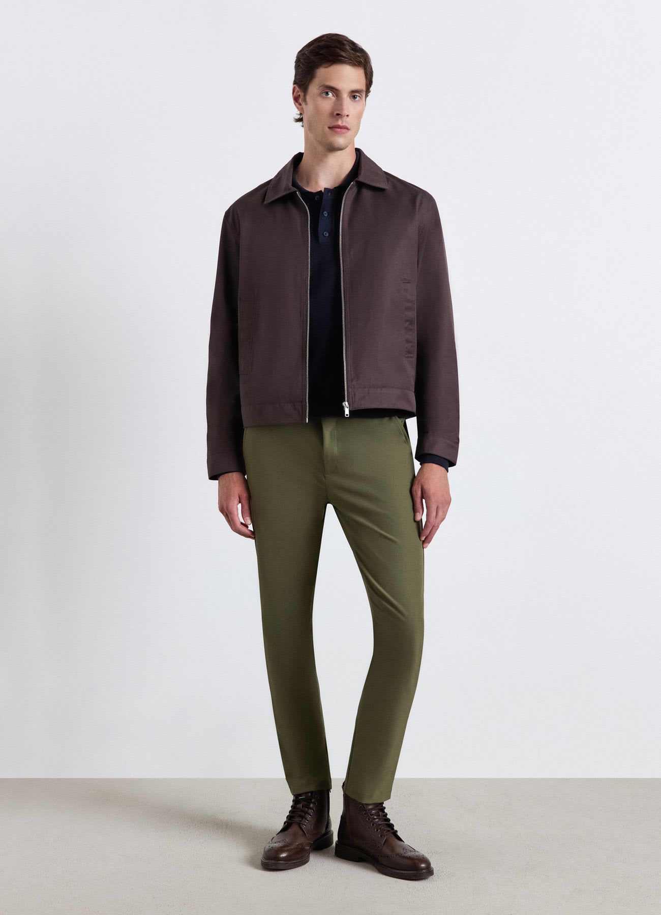 Pantaloni con elastico in vita