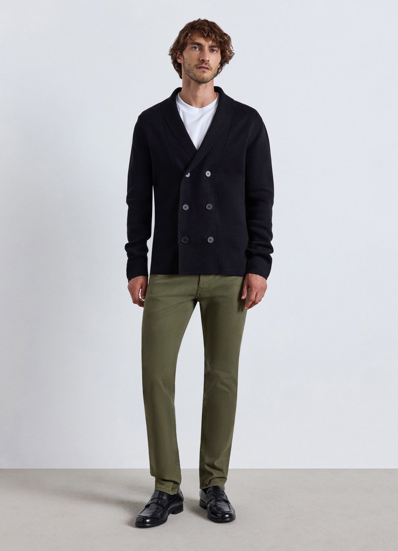 Cardigan doppiopetto con collo sciallato