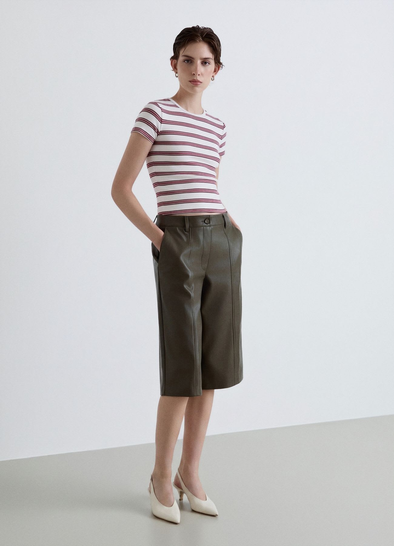 T-shirt a righe con girocollo
