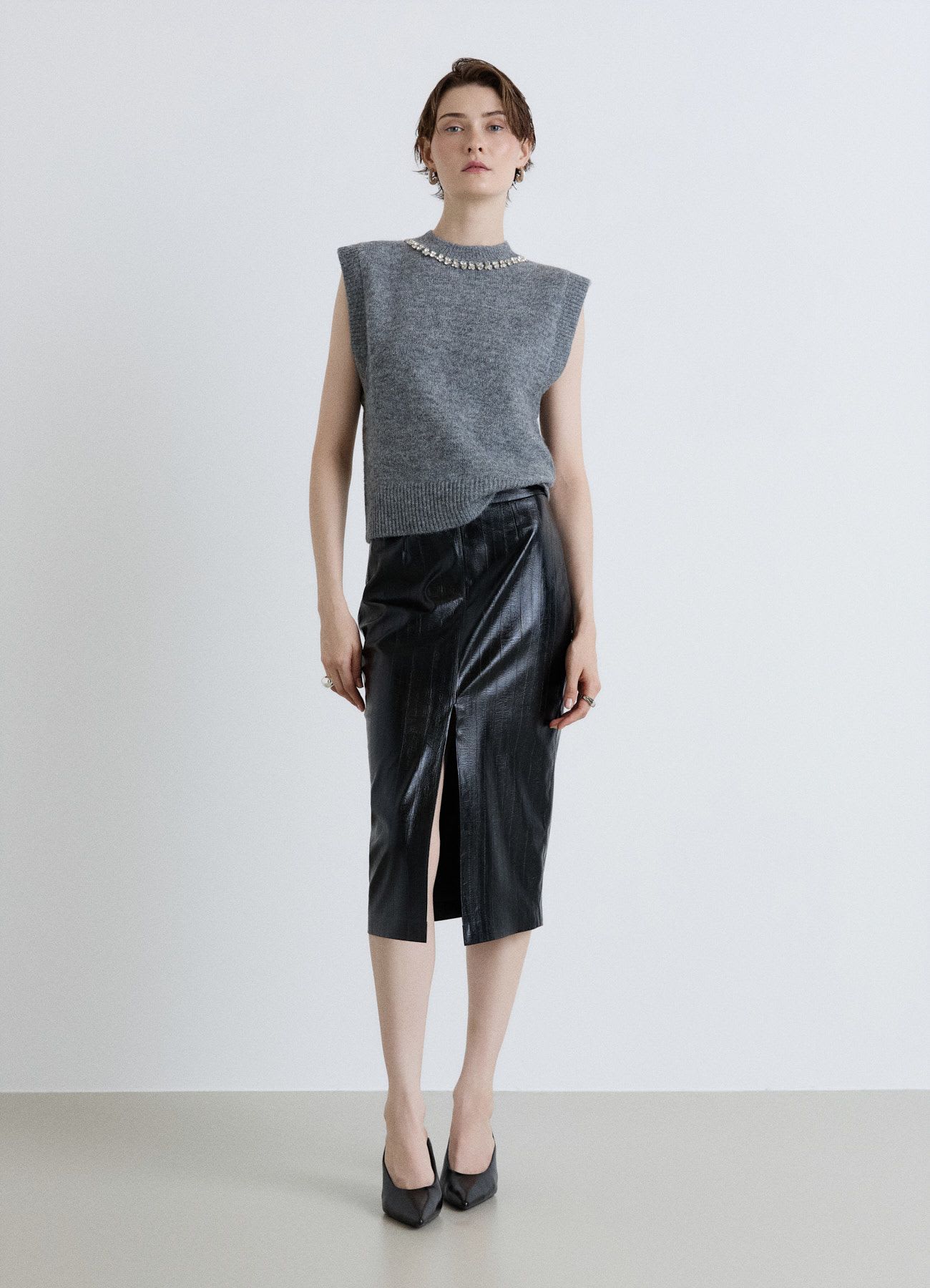 Gilet in maglia con applicazioni strass