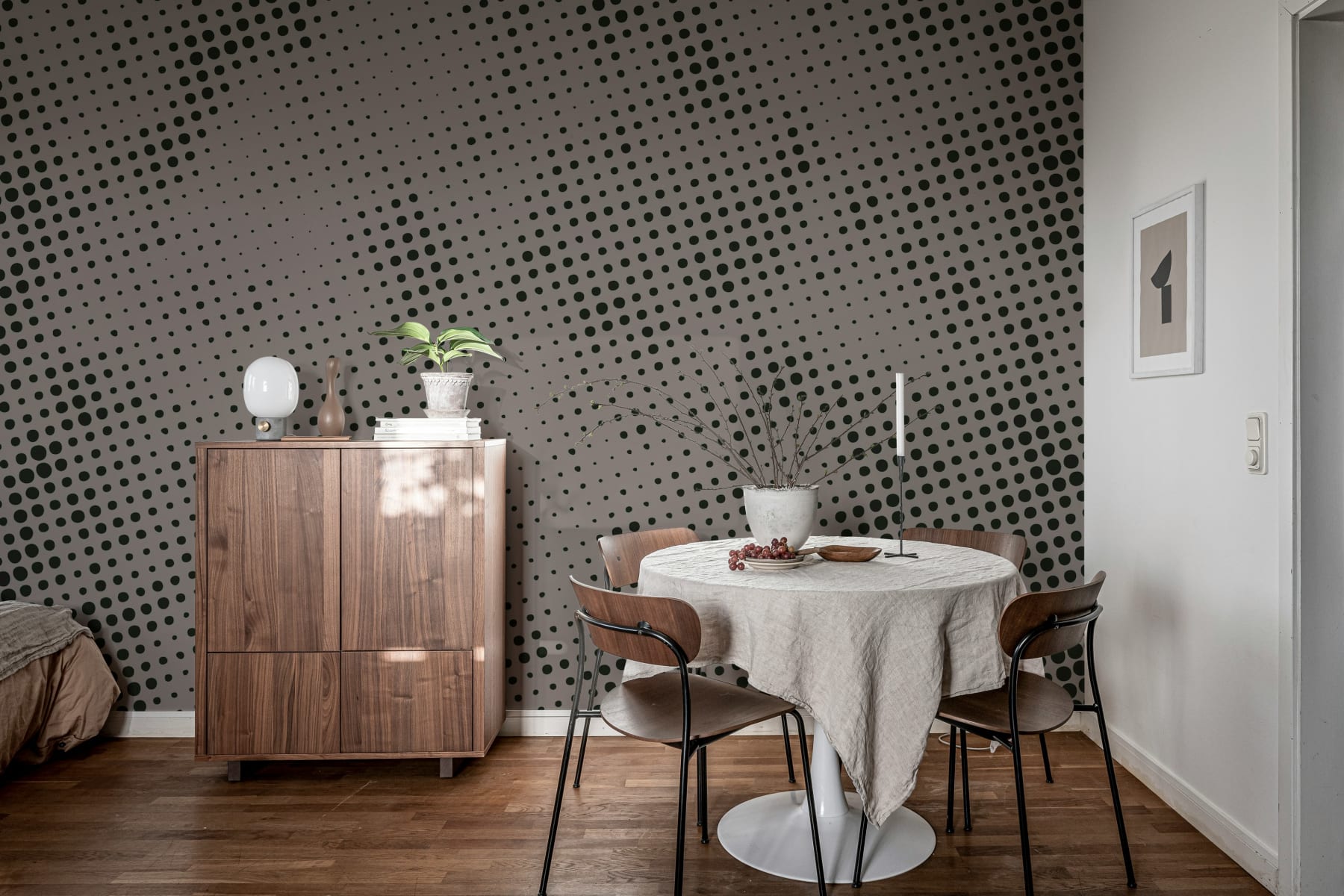 Raster, Brown - 벽지 | Rebel Walls