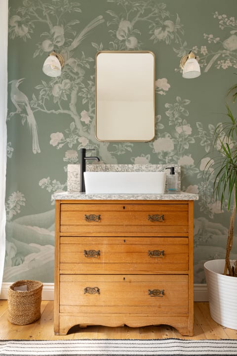 Green Chinoiserie Vintage Garden Scene Mural