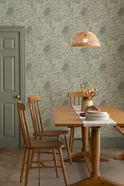 Green Heritage Thistle Floral Wallpaper