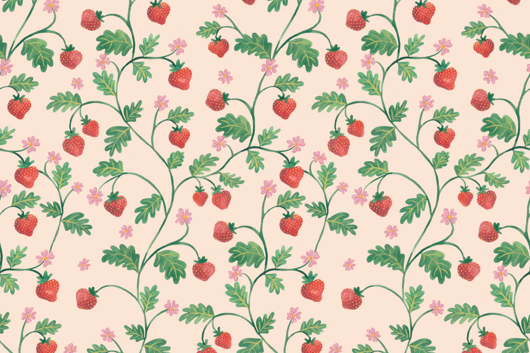Carta da parati beige vintage acquerellata con fragole e fogliame
