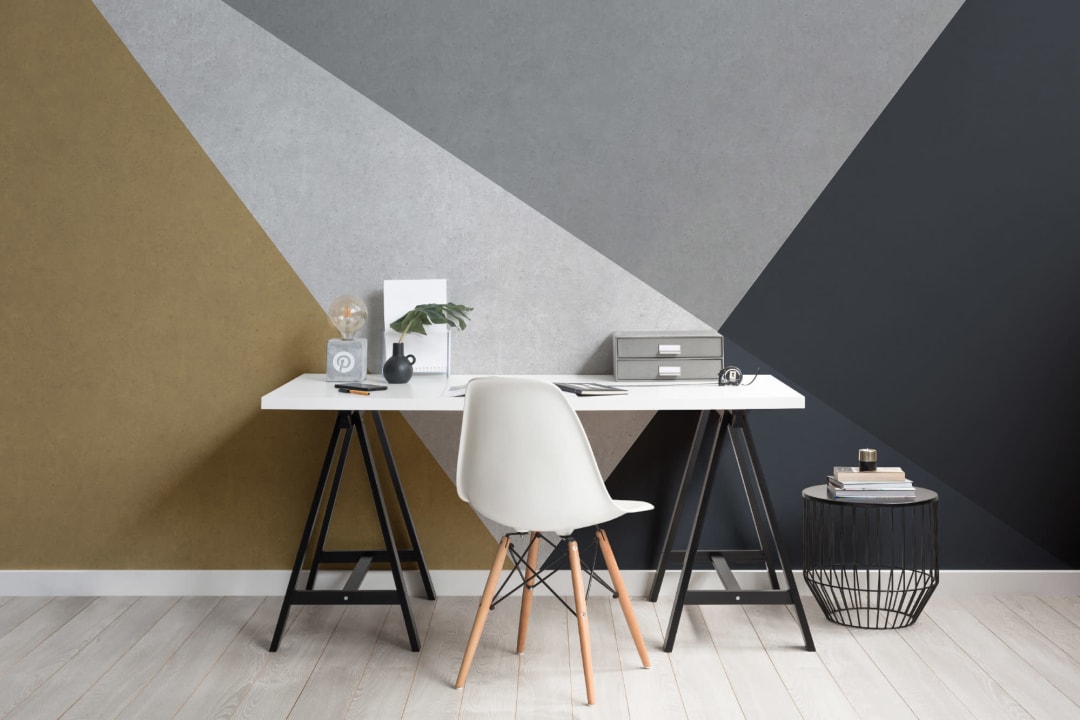 Grå, blå og guld Betoneffekt Geometrisk tapetmaleri