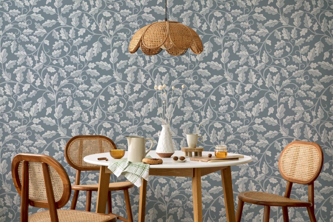 Blue Oak Leaf Botanical Pattern Mural for Serene Spaces