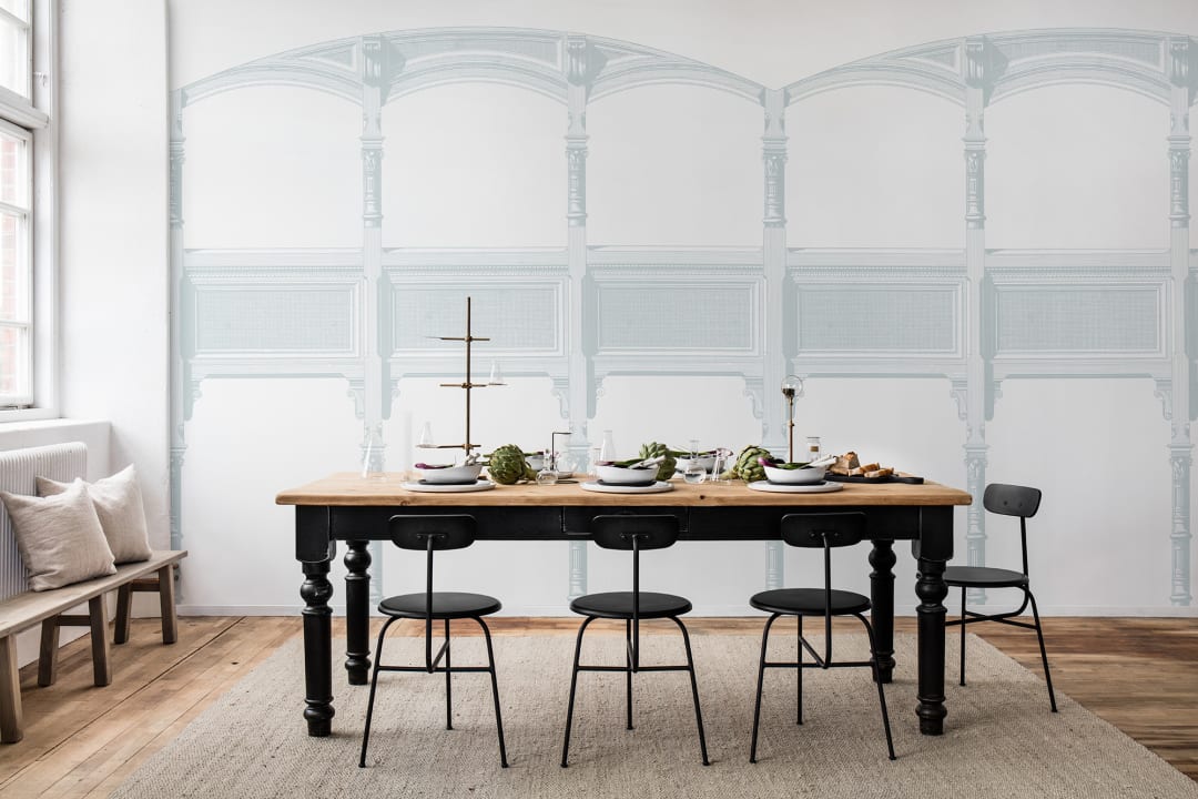 Décor mural avec une impression raffinée et calme.