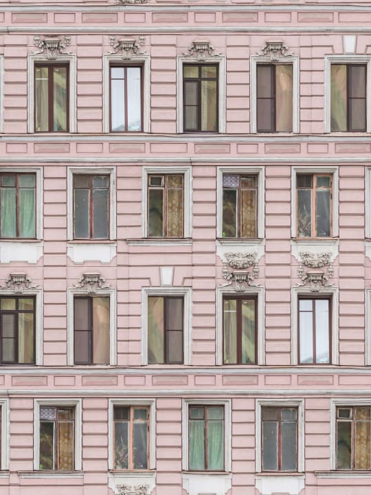 Un décor mural couleur vieux rose