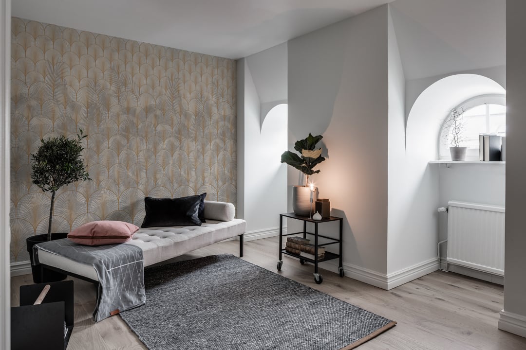 Elegancka tapeta w stylu art deco z liśćmi palmowymi