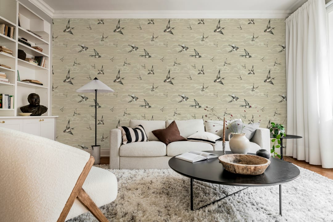 Hirondelles beige sereines