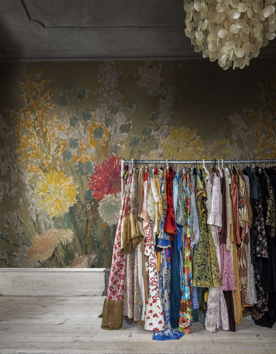 Vintage Floral Elegance