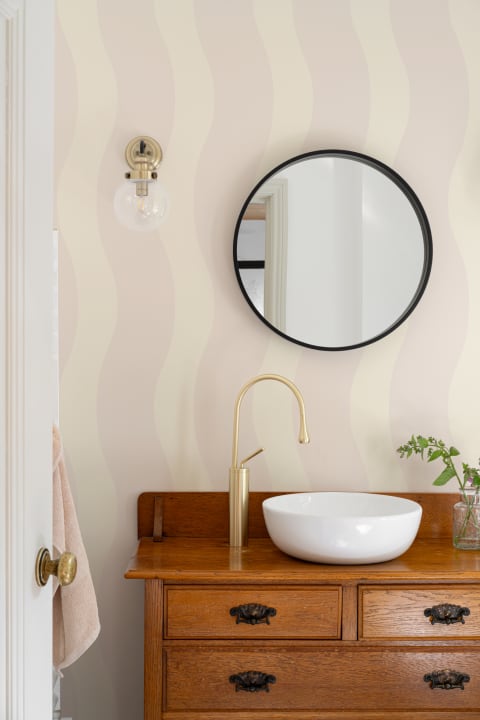 Wavy Neutral Stripes Wallpaper