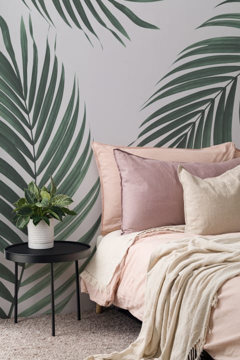 Mural Papel Pintado Tropical con Hojas de Palmera Verdes Oversize