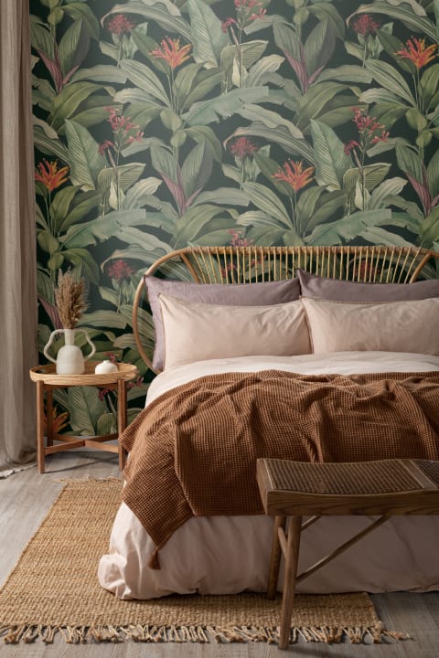 Green Chic Vintage Tropical Repeat Pattern Wallpaper