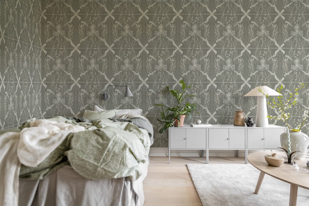 Seaweed & Stars Green - Wallpaper | Rebel Walls