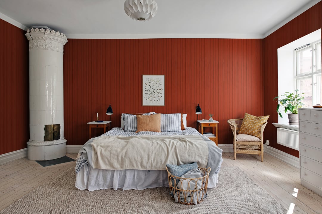 Swedish Cottage, Red - Tapeter | Rebel Walls
