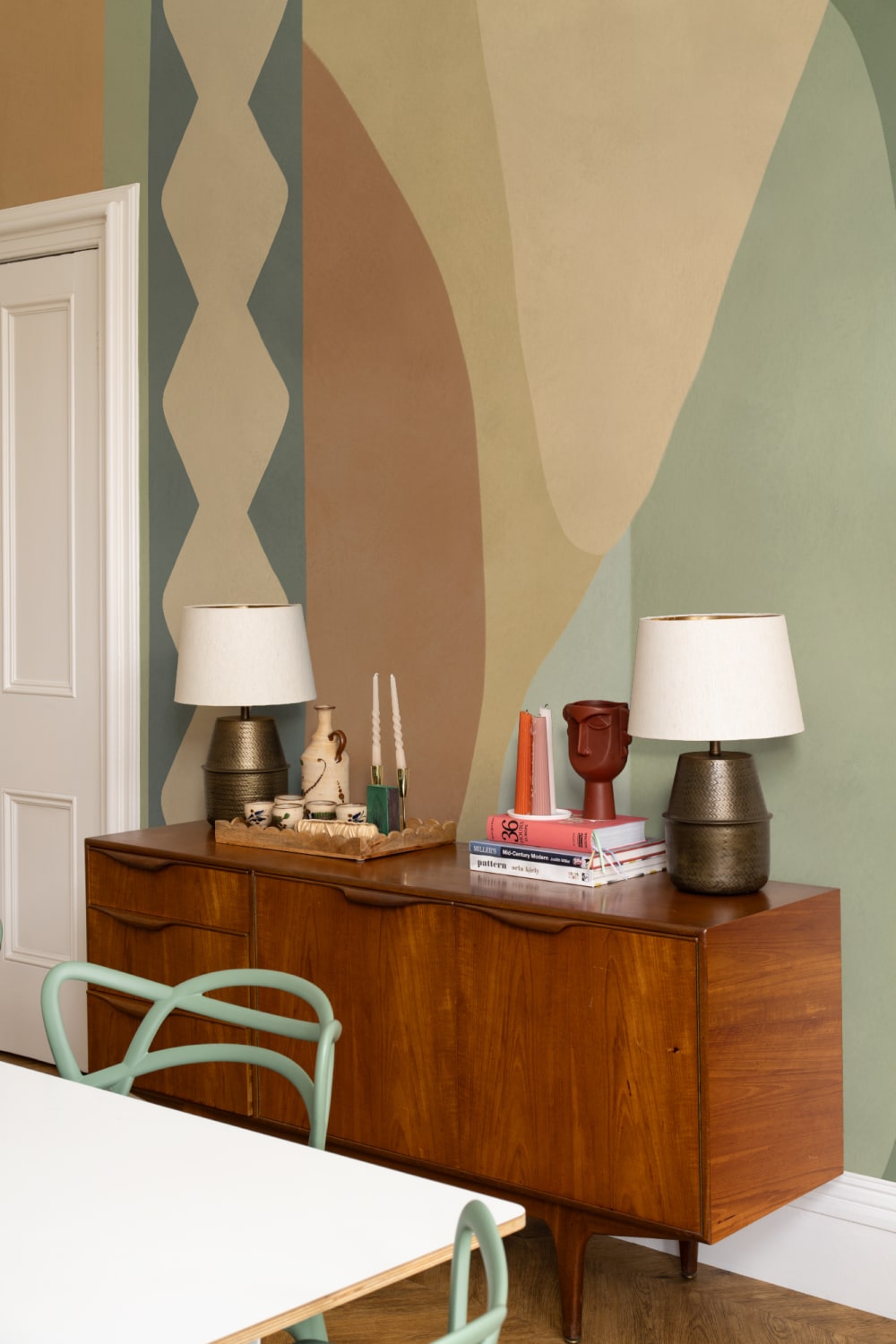 Multicolor Abstract Geometric Classic Mural with Retro Vibes