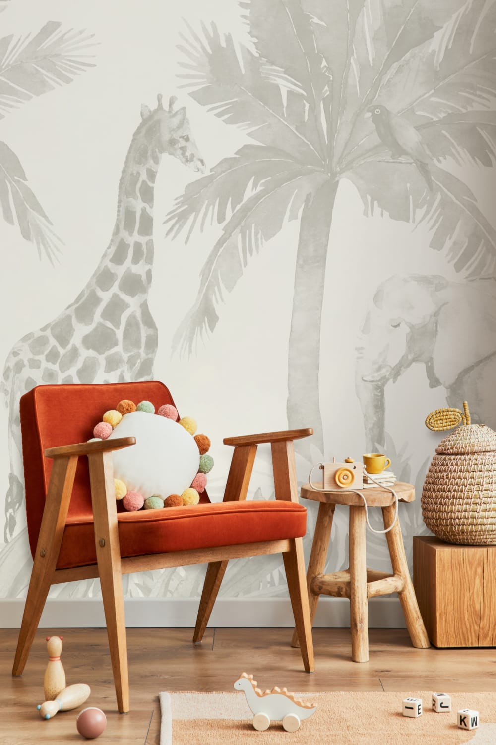 Neutrale muurschildering met aquarel jungle behang voor kinderkamer