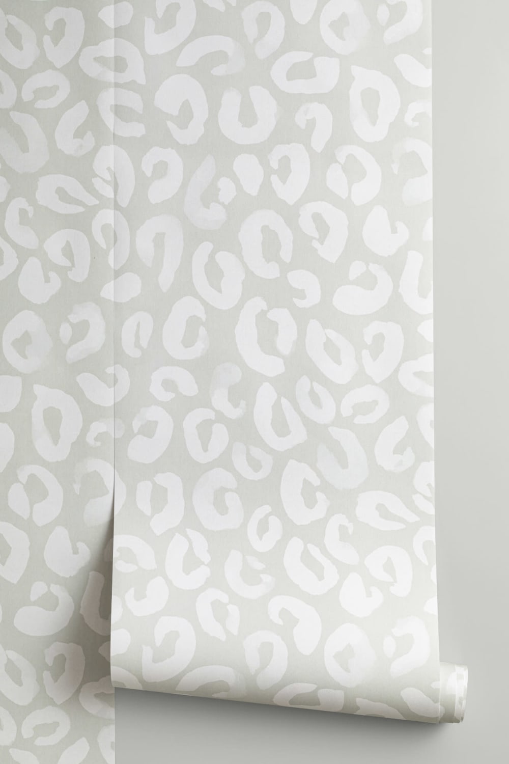 White and Grey Painted Leopard Print Repeat Pattern Wallpaper
