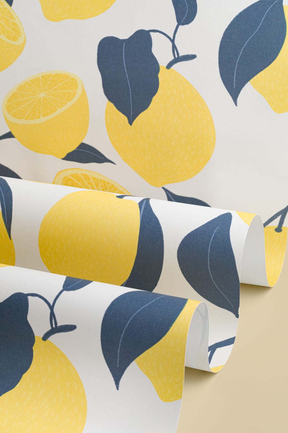 Carta da Parati Colorata con Motivo di Limoni in Giallo e Blu