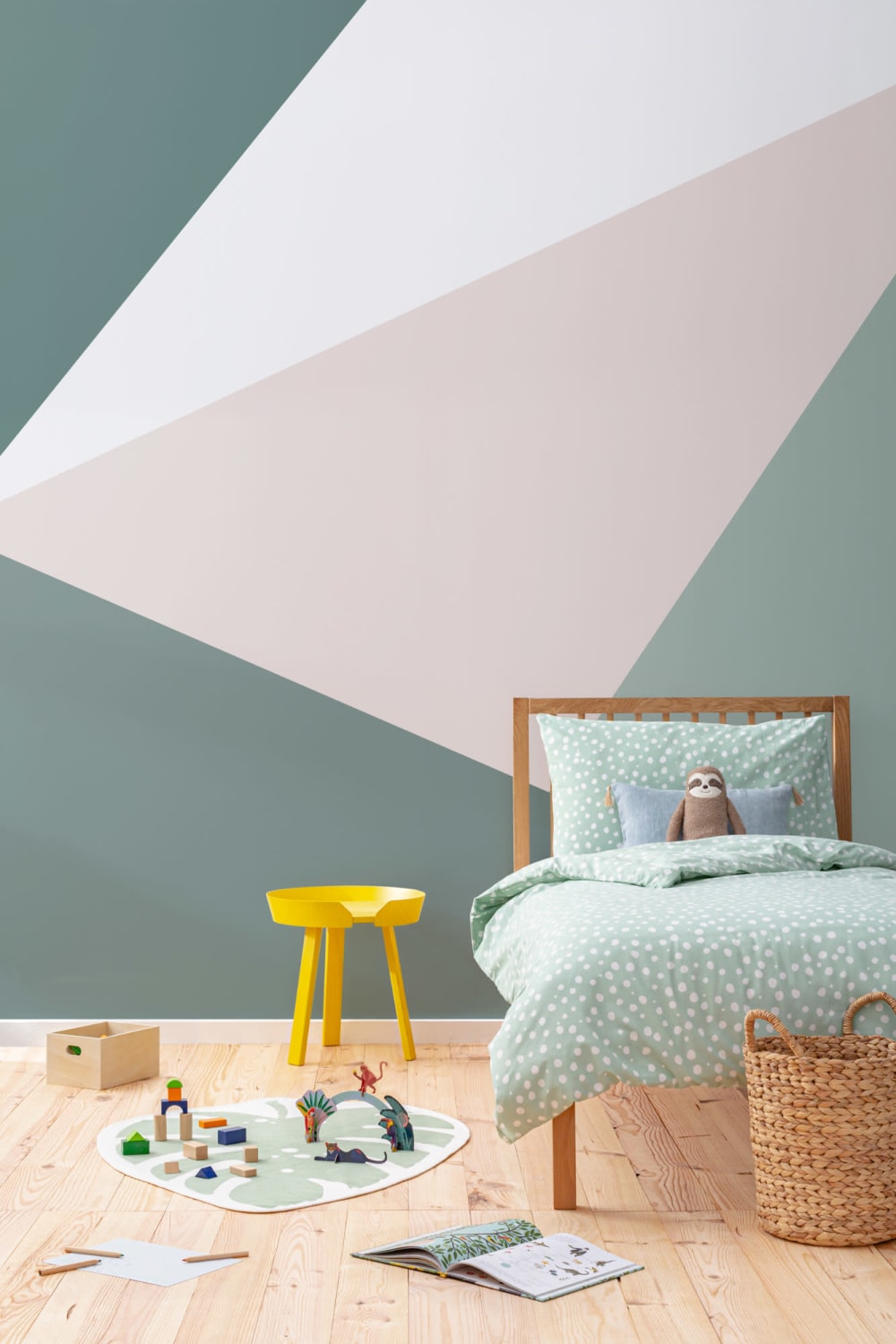 Verde Oversized Geometric Wallpaper Mural