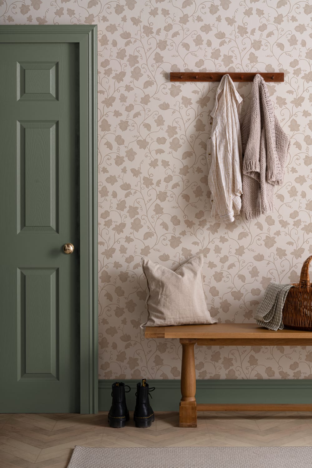 Beige Cute Ivy Wallpaper