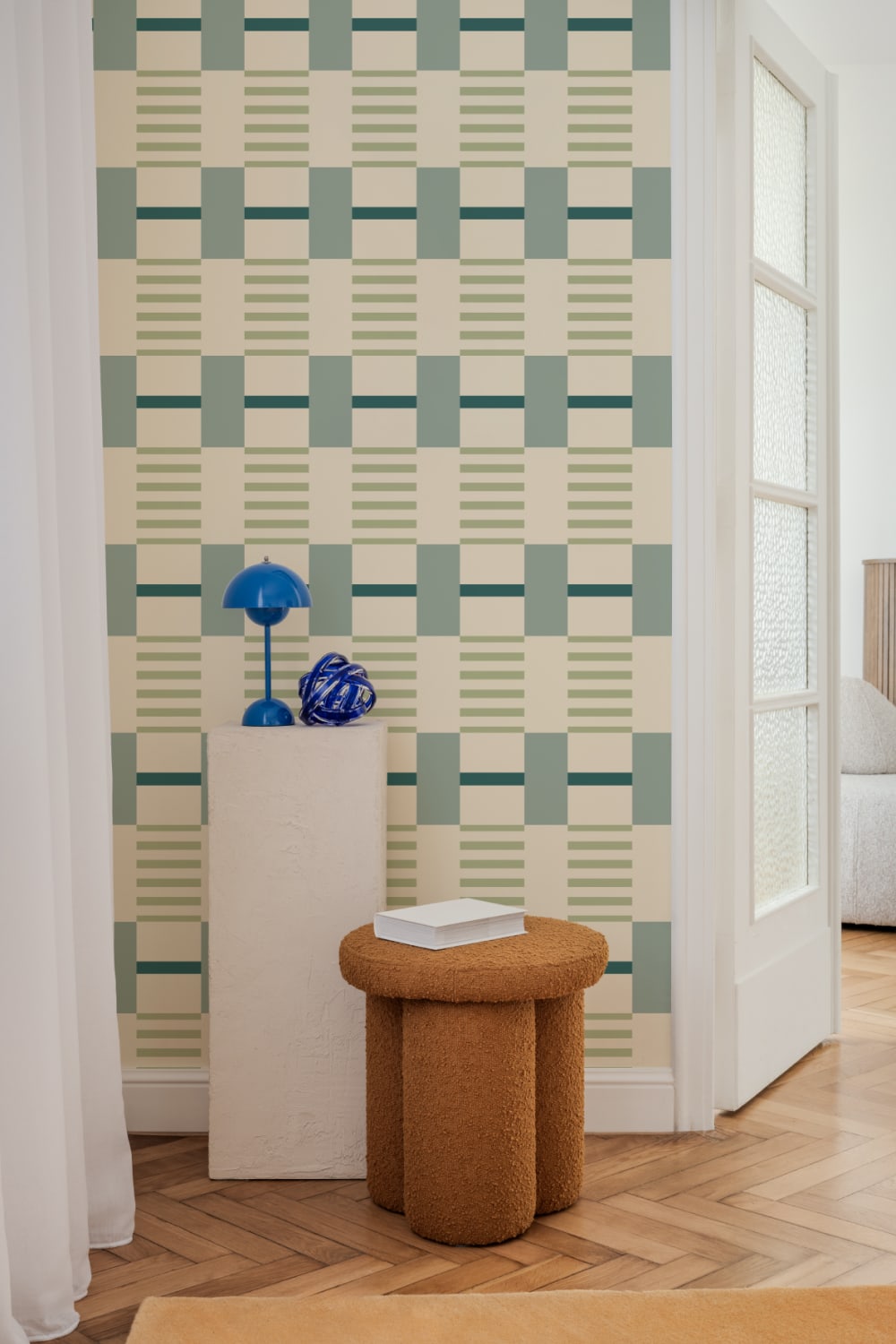 Mural-tapeter med klassiskt rutigt mönster i flera färger
