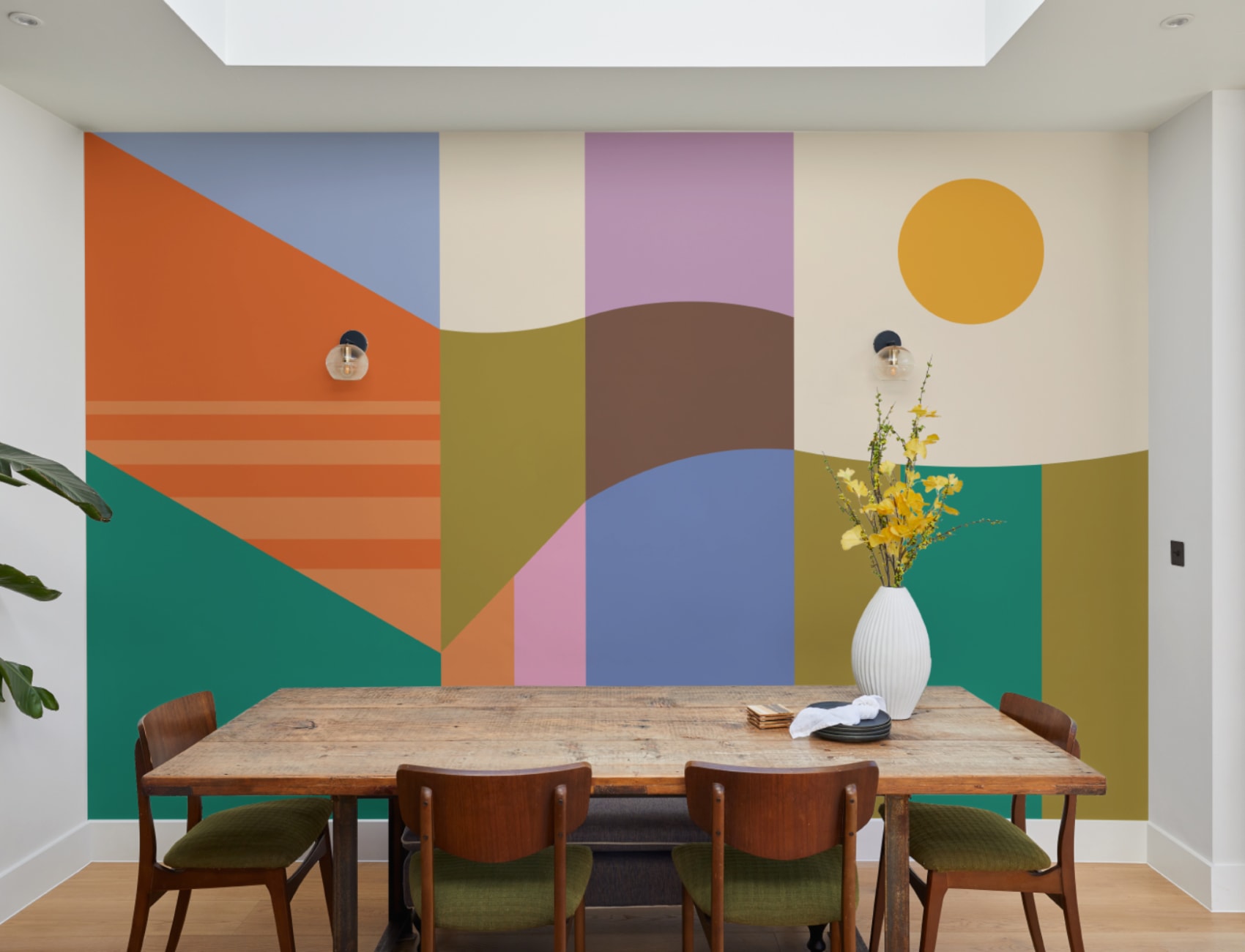 Elizabeth Olwen Colorvista Bold Mural