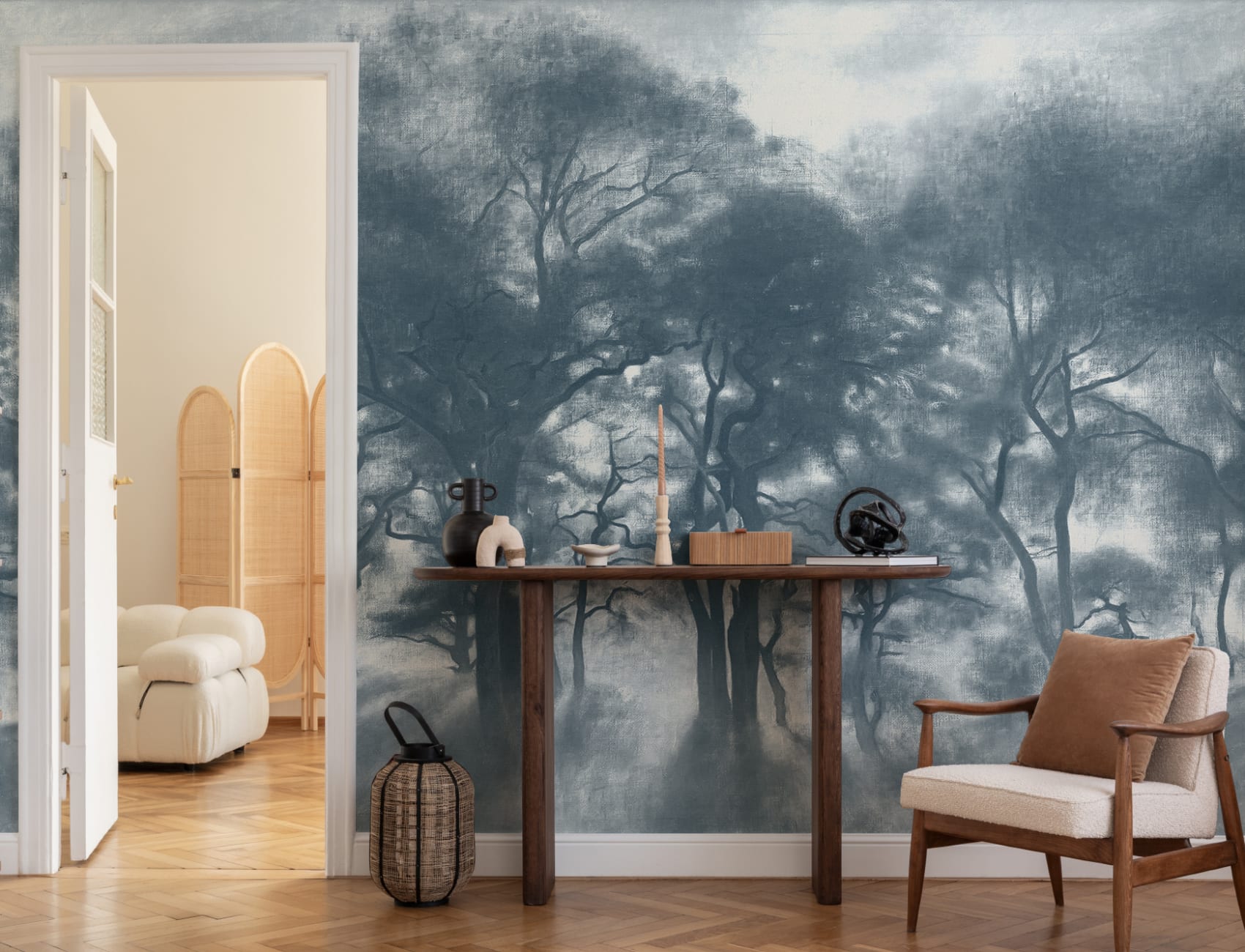Mural de pintura a óleo da floresta azul enevoada