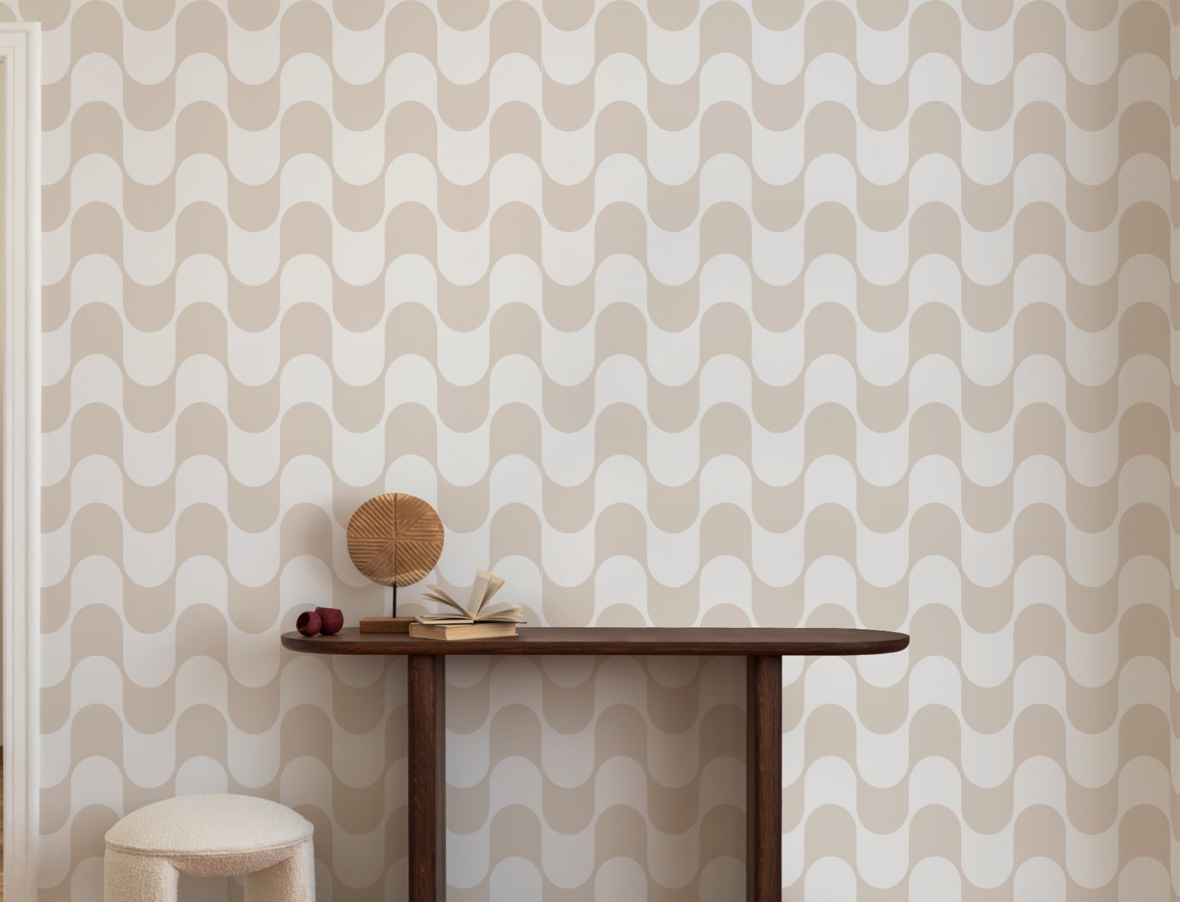 Papel pintado retro neutro de rayas onduladas