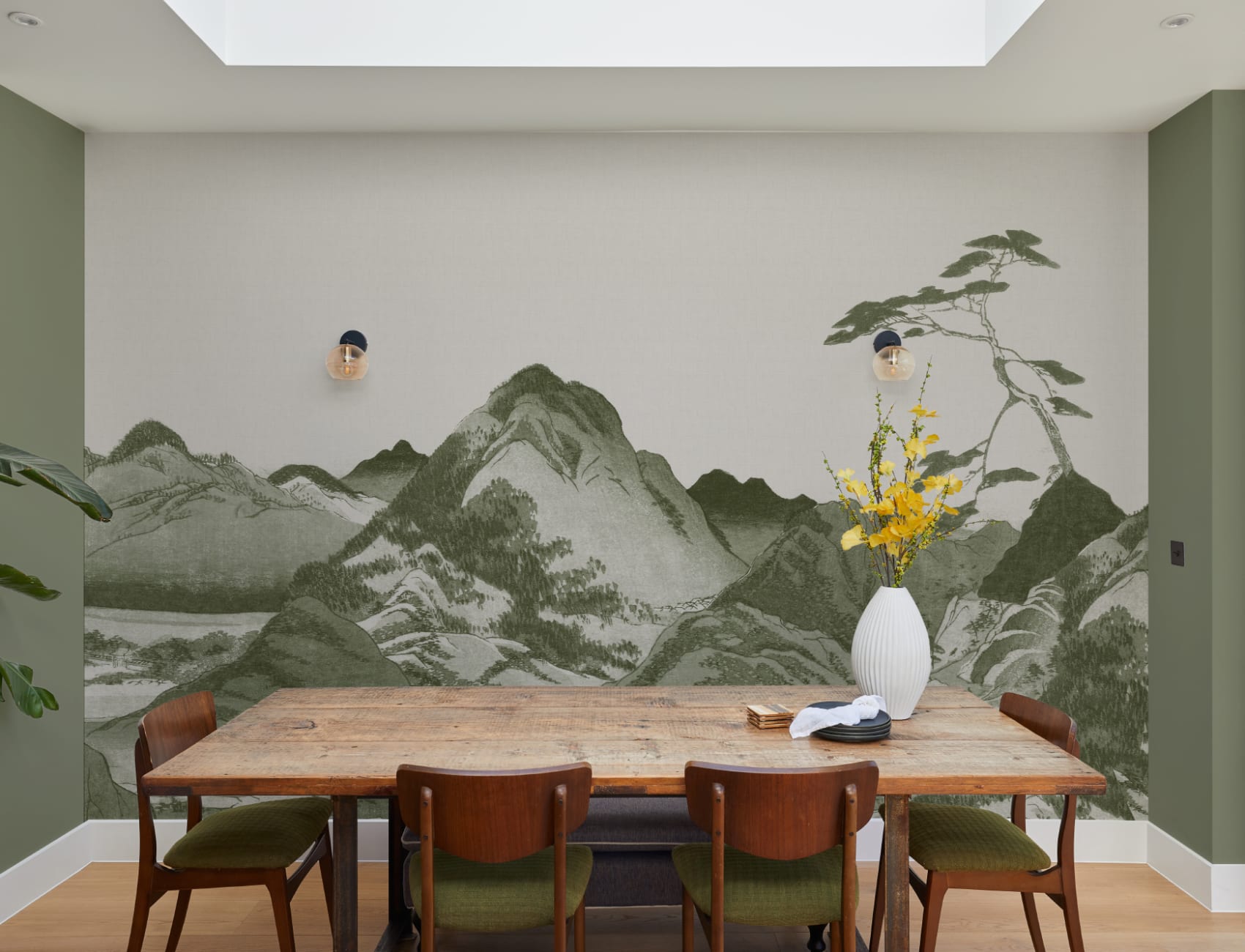 Groene Japanse Berglandschap Kunst Muurschildering