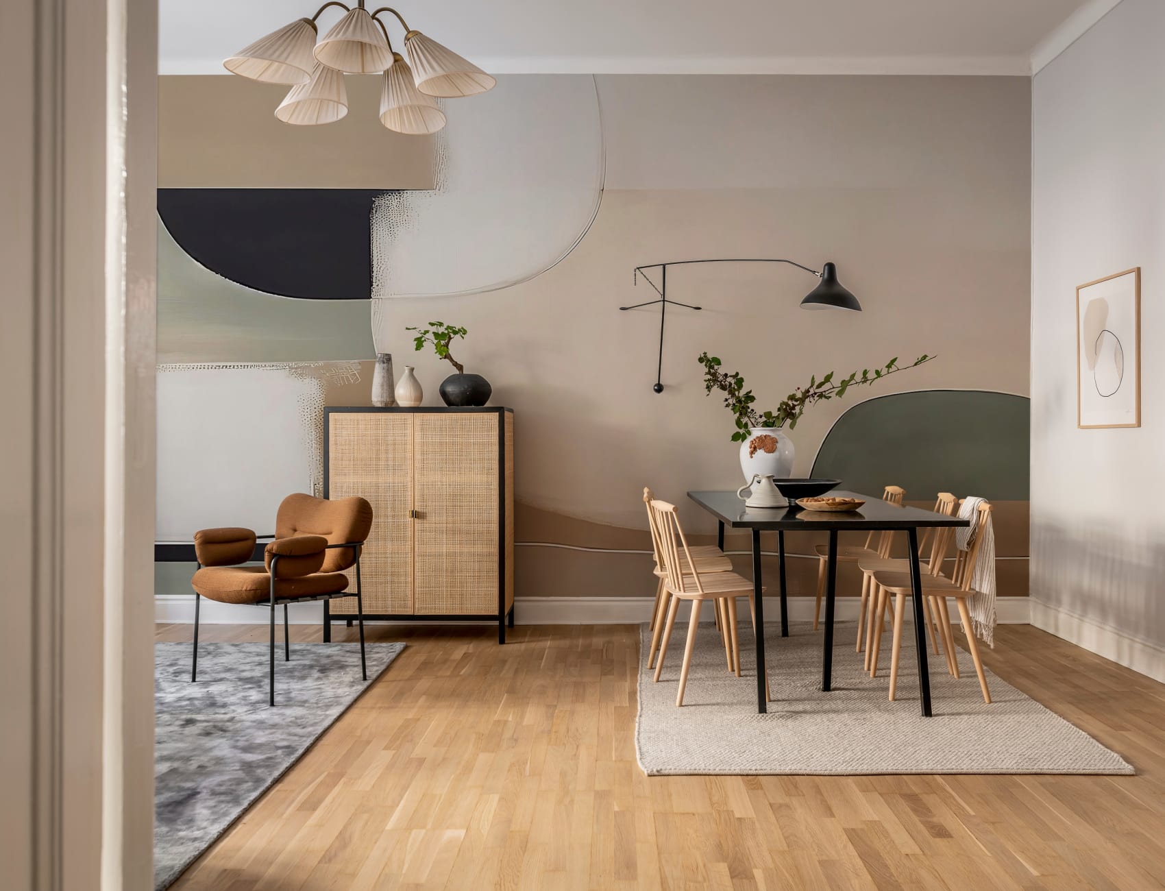 Playful Geometric Harmony