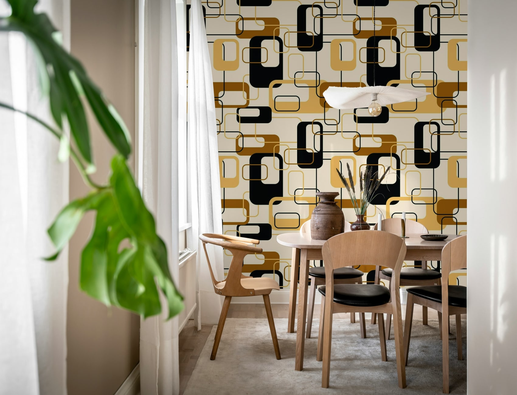 Brown Retro Allure