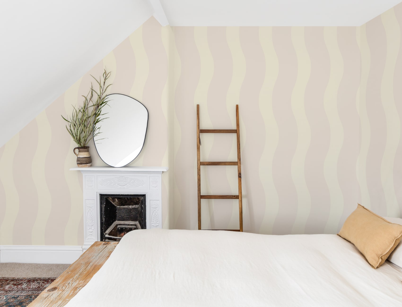 Wavy Neutral Stripes Wallpaper