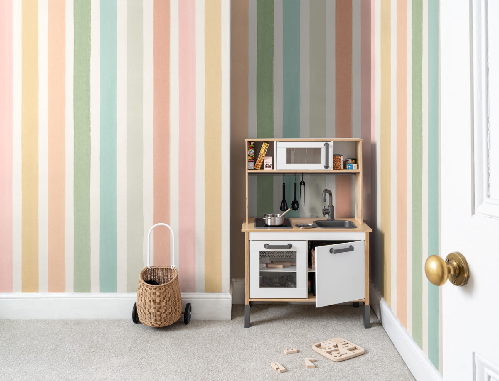 Multicolor Pastel Striped Kids' Pattern Wallpaper Mural